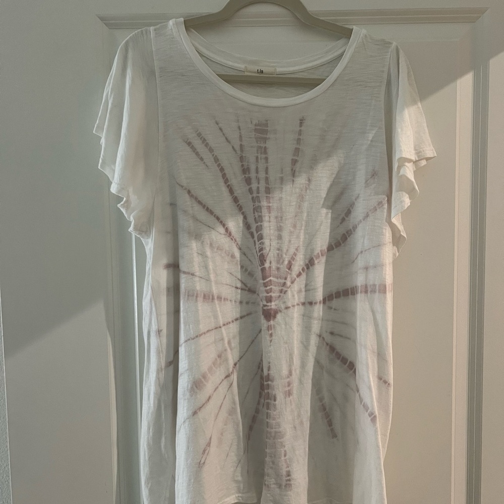 Classic white chilled t shirt